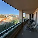 Modern Living In Complesso Residenziale Lägenhet