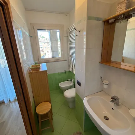 Modern Living In Complesso Residenziale Apartment