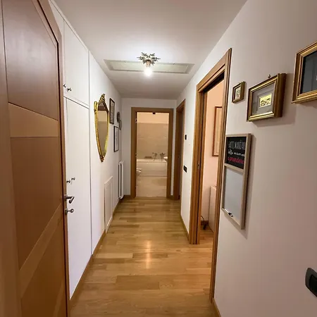Modern Living In Complesso Residenziale